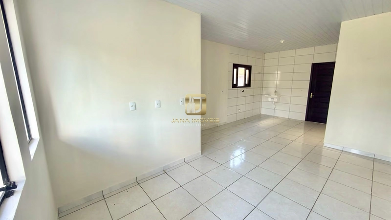 Excelente casa à venda de 2 dormitórios no Bairro Jardim Cibeli , Araranguá SC: 3ª foto da galeria de imagens do imóvel
