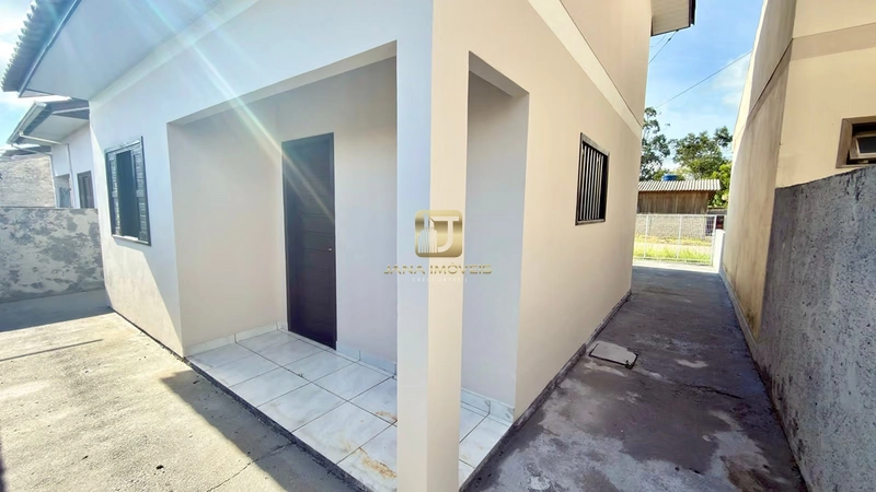 Excelente casa à venda de 2 dormitórios no Bairro Jardim Cibeli , Araranguá SC: 11ª foto da galeria de imagens do imóvel