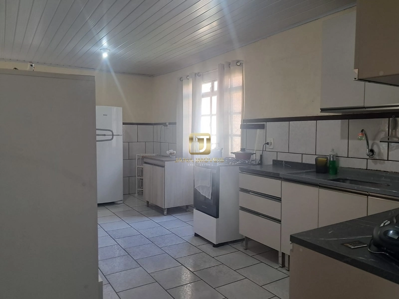 Casa à venda em cachoeirinha: 3ª foto da galeria de imagens do imóvel