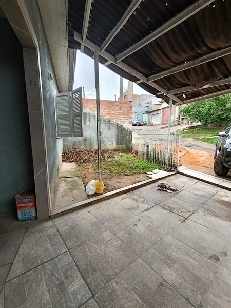 Casa de 2 dormitorios  venda em Sapucaia do Sul: 2ª foto da galeria de imagens do imóvel