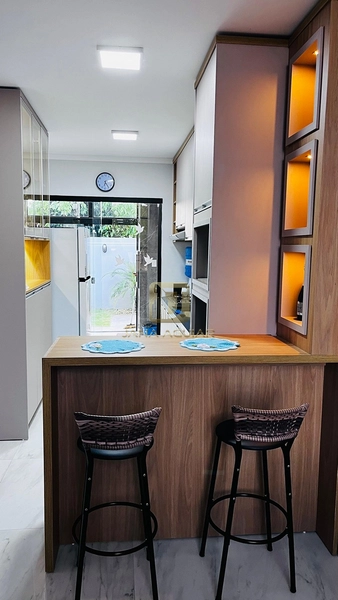 CASA A VENDA EM NOVA TRAMANDAÍ: 10ª foto da galeria de imagens do imóvel