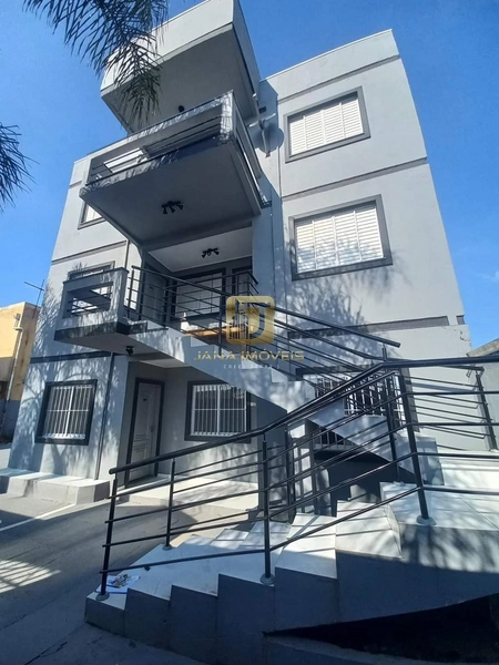 TRIPLEX A VENDA EM CACHOERINHA: 1ª foto da galeria de imagens do imóvel