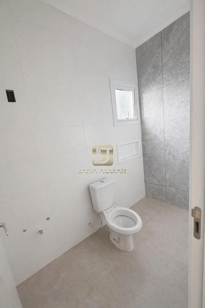 CASA A VENDA EM CACHOEIRINHA: 11ª foto da galeria de imagens do imóvel