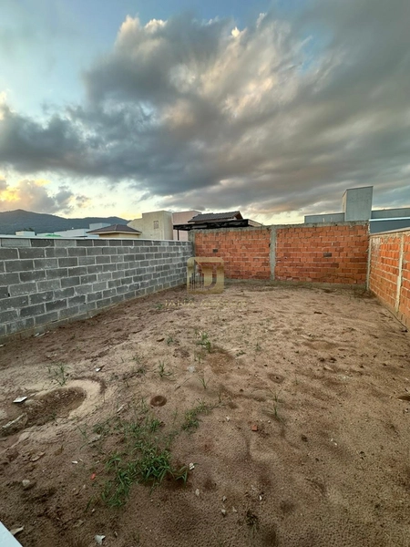 CASA VENDA EM ARARICÁ: 13ª foto da galeria de imagens do imóvel