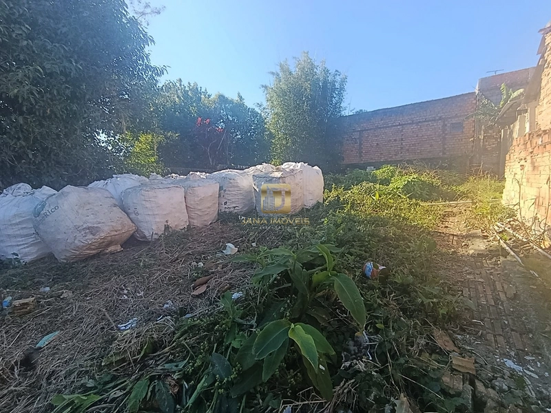 Terreno à venda em Cachoeirinha: 2ª foto da galeria de imagens do imóvel