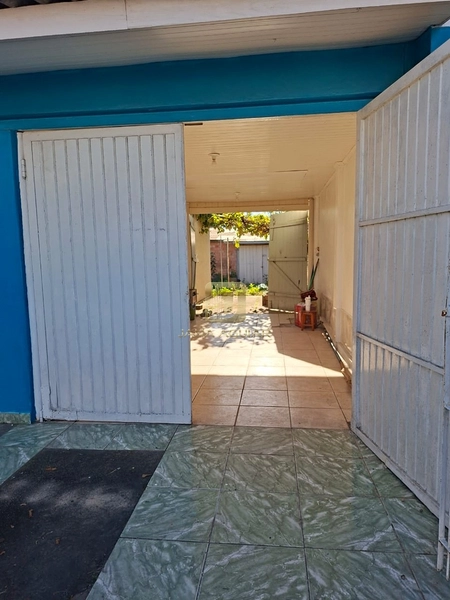Casa a venda em cachoeirinha: 2ª foto da galeria de imagens do imóvel