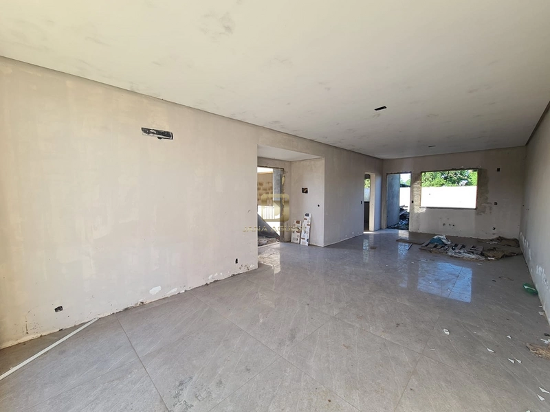Casa inacabada  à Venda em Gravatai : 3ª foto da galeria de imagens do imóvel