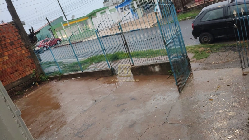 CASA A VENDA CACHOEIRINHA : 3ª foto da galeria de imagens do imóvel