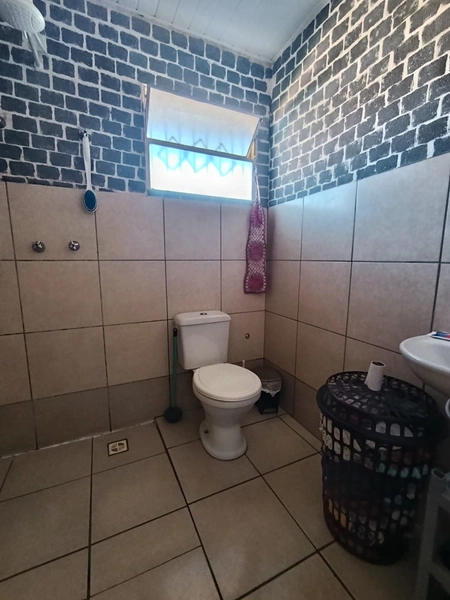 Casa de esquina com dois dormitórios a venda em Gravataí.: 9ª foto da galeria de imagens do imóvel