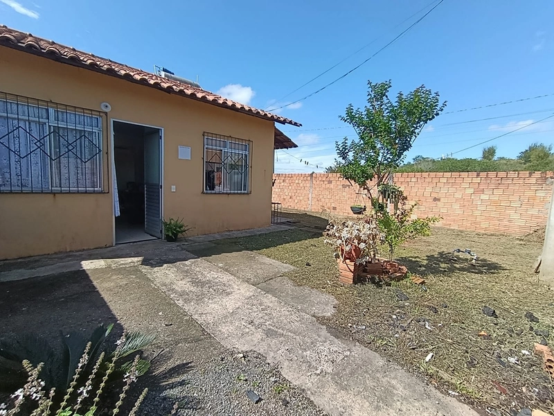 Casa de esquina com dois dormitórios a venda em Gravataí.: 1ª foto da galeria de imagens do imóvel