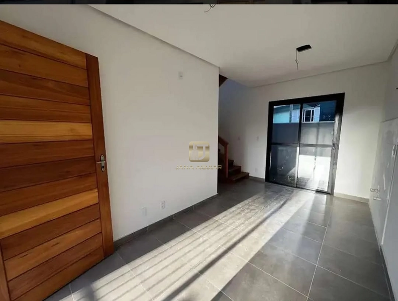 SOBRADO  EM GRAVATAÍ : 2ª foto da galeria de imagens do imóvel