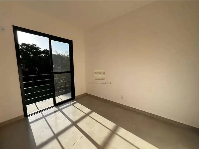 SOBRADO  EM GRAVATAÍ : 5ª foto da galeria de imagens do imóvel