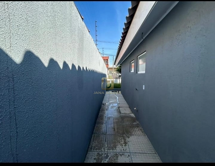 Casa a venda em Cachoeirinha: 2ª foto da galeria de imagens do imóvel