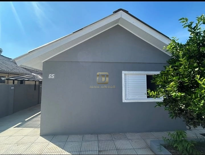 Casa a venda em Cachoeirinha: 1ª foto da galeria de imagens do imóvel