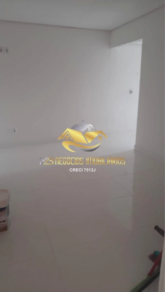 CASA À VENDA – SERRARIA, SÃO JOSÉ: 2ª foto da galeria de imagens do imóvel