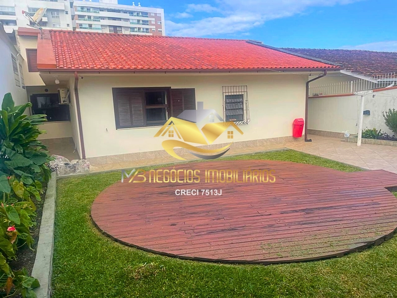 CASA À VENDA – BARREIROS | SEMIMOBILIADA: 5ª foto da galeria de imagens do imóvel