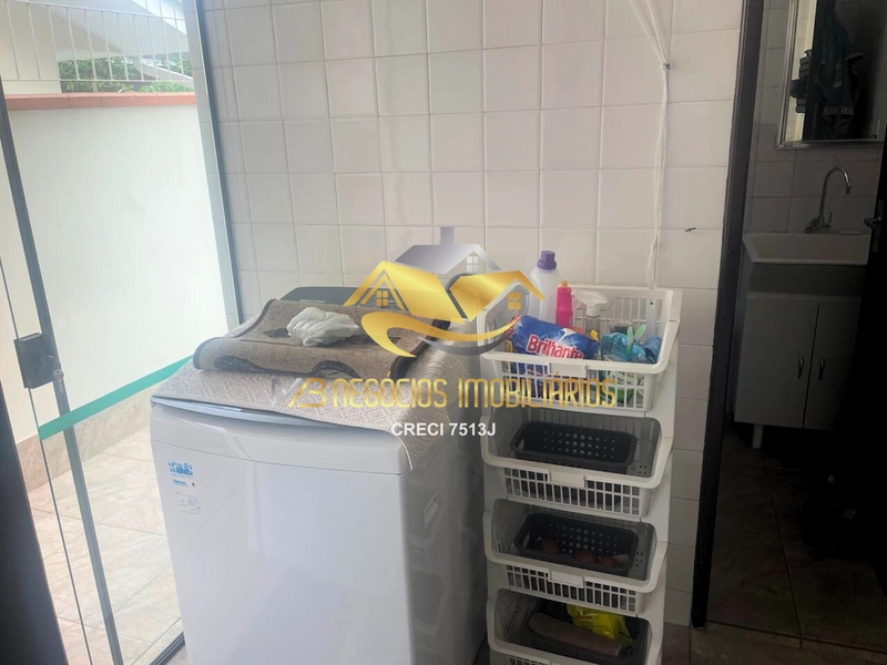 CASA À VENDA – BARREIROS | SEMIMOBILIADA: 9ª foto da galeria de imagens do imóvel