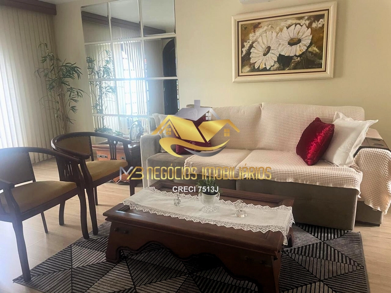 CASA À VENDA – BARREIROS | SEMIMOBILIADA: 7ª foto da galeria de imagens do imóvel