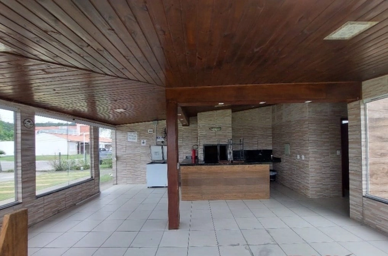 Casa com 3 Dormitórios: 3ª foto da galeria de imagens do imóvel