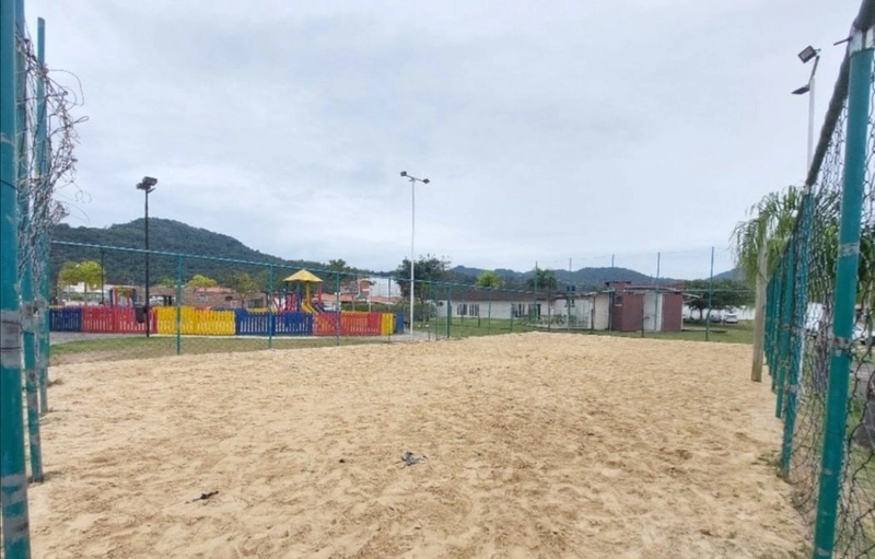 Casa com 3 Dormitórios: 5ª foto da galeria de imagens do imóvel