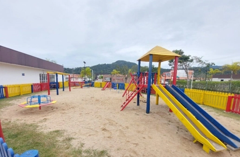 Casa com 3 Dormitórios: 7ª foto da galeria de imagens do imóvel