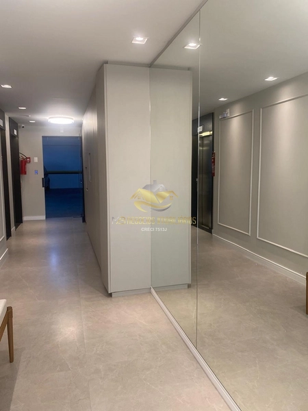 Lindo apartamento sem mobília com sacada: 20ª foto da galeria de imagens do imóvel