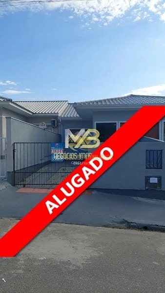 Casa de 2 dormitórios: 1ª foto da galeria de imagens do imóvel