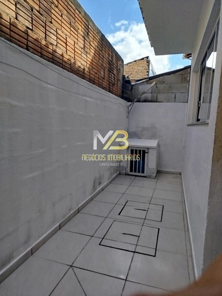 CASA DE 2 DORMITÓRIOS: 2ª foto da galeria de imagens do imóvel