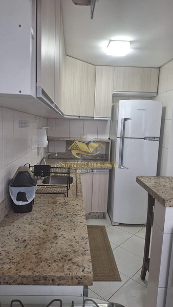 Lindo apartamento mobiliado com sacada fechada: 4ª foto da galeria de imagens do imóvel