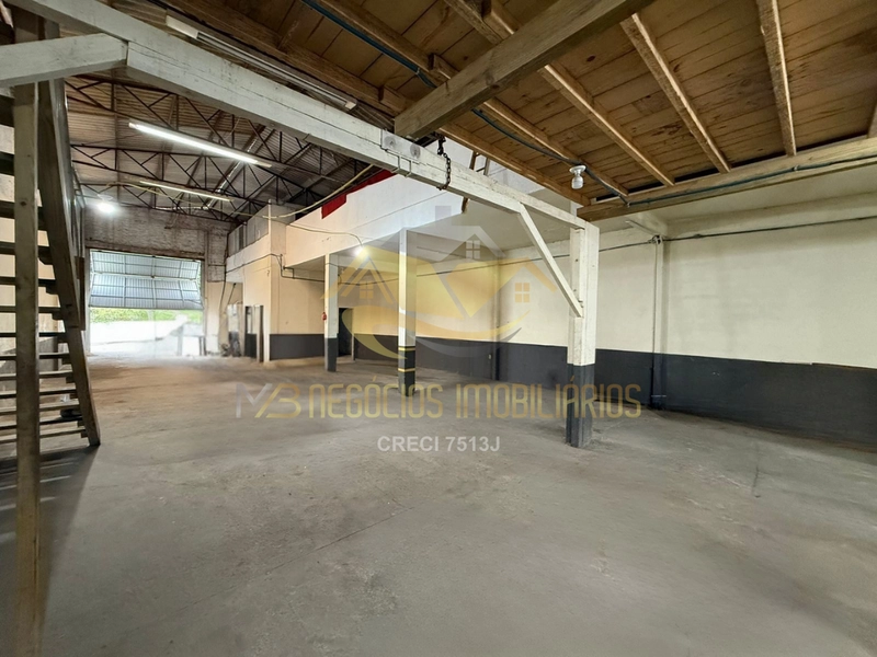 Oportunidade Única! Galpão Comercial a 500m do CEASA de Barreiros!: 1ª foto da galeria de imagens do imóvel