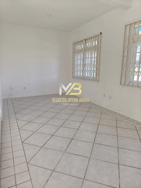 CASA BEM AMPLA NO ESTREITO: 9ª foto da galeria de imagens do imóvel
