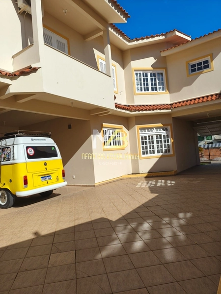 CASA BEM AMPLA NO ESTREITO: 2ª foto da galeria de imagens do imóvel