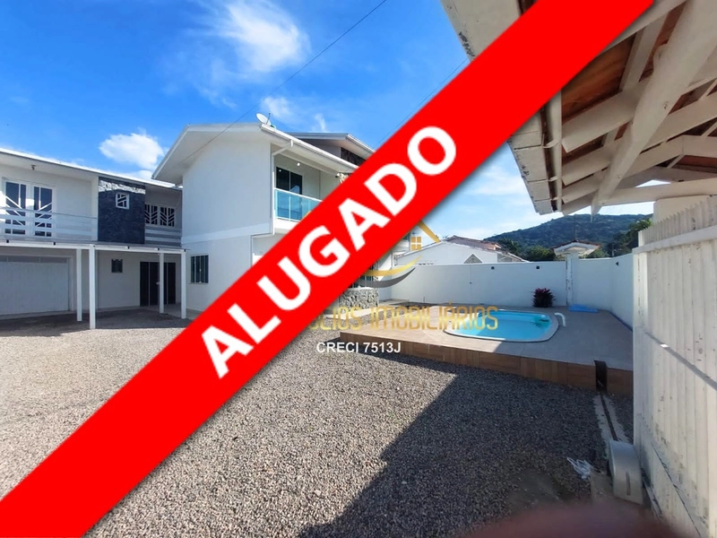 CASA COM PISCINA PARA LOCAÇÃO: 1ª foto da galeria de imagens do imóvel