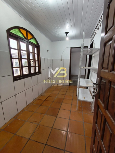 Casa com pátio grande.: 19ª foto da galeria de imagens do imóvel