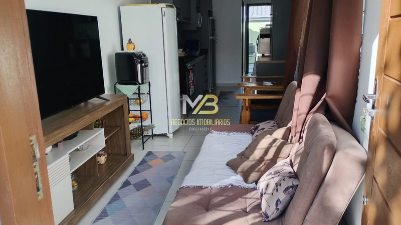 CASA GERMINADA COM EXCELENTE ACABAMENTO: 10ª foto da galeria de imagens do imóvel
