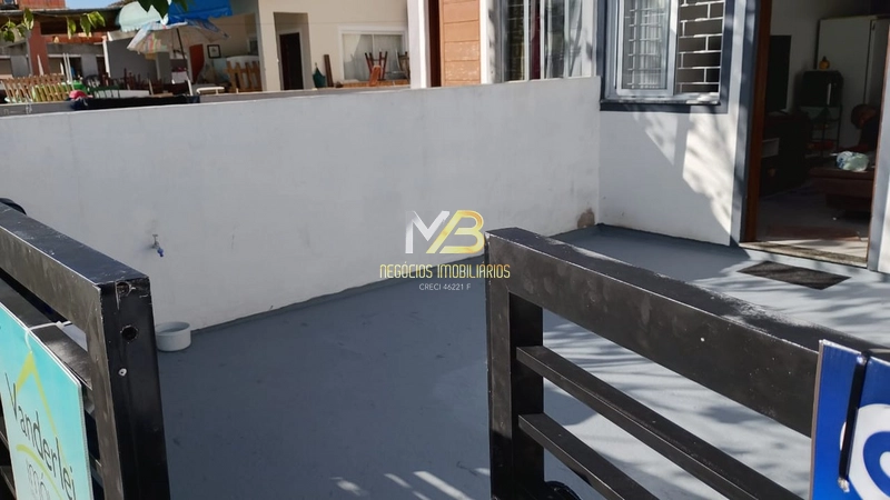 CASA GERMINADA COM EXCELENTE ACABAMENTO: 3ª foto da galeria de imagens do imóvel