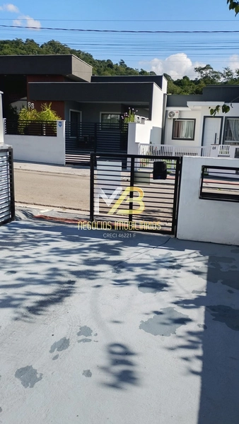 CASA GERMINADA COM EXCELENTE ACABAMENTO: 9ª foto da galeria de imagens do imóvel