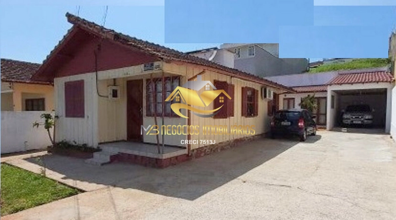 Casa à Venda Florianópolis – Terreno com Potencial Comercial: 1ª foto da galeria de imagens do imóvel