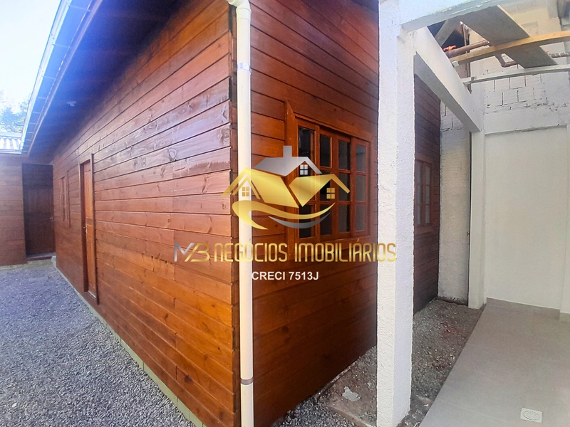 CASA PARA LOCAÇÃO – PACHECO, PALHOÇA: 1ª foto da galeria de imagens do imóvel
