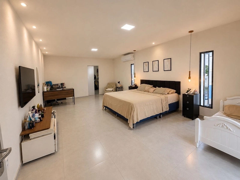Comprar uma casa para passar aperto na suíte? Aqui não. Conheça o refúgio que a sua família merece a poucos minutos do Francês: 5ª foto da galeria de imagens do imóvel