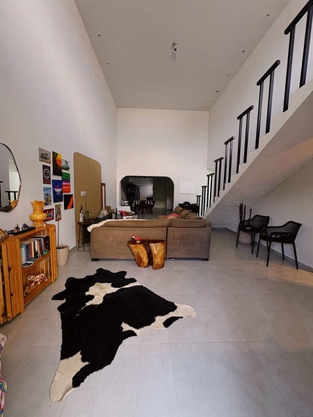 Comprar uma casa para passar aperto na suíte? Aqui não. Conheça o refúgio que a sua família merece a poucos minutos do Francês: 2ª foto da galeria de imagens do imóvel