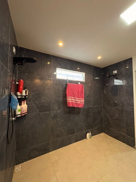 Comprar uma casa para passar aperto na suíte? Aqui não. Conheça o refúgio que a sua família merece a poucos minutos do Francês: 7ª foto da galeria de imagens do imóvel