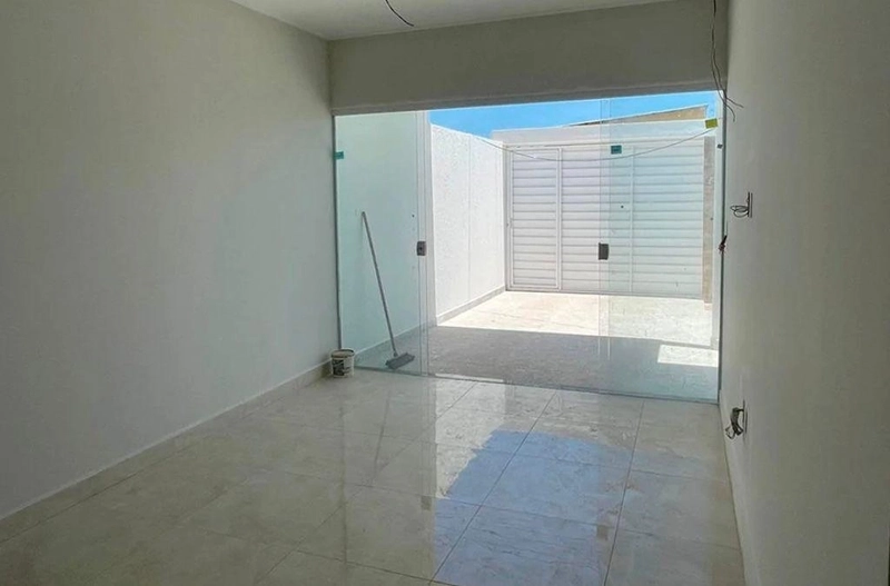 Casa com piscina no trevo do francês: 2ª foto da galeria de imagens do imóvel