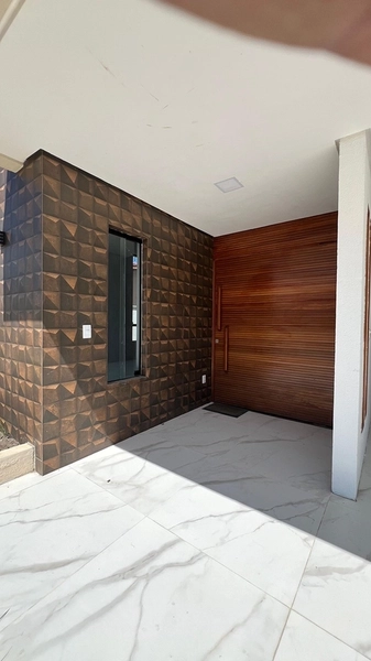 Casa em condomínio com piscina e área de lazer: 2ª foto da galeria de imagens do imóvel