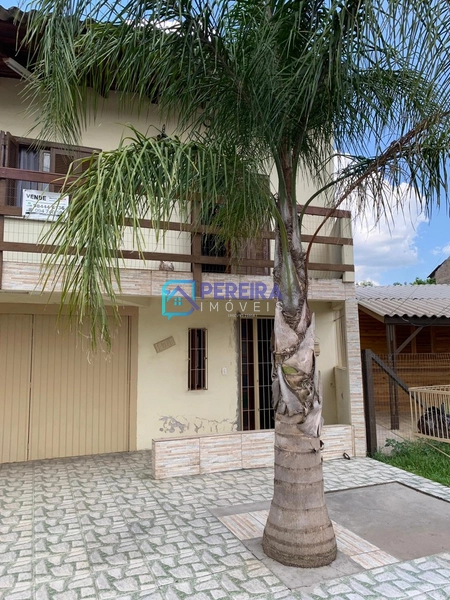 Casa no Centro com 02 dormitórios: 3ª foto da galeria de imagens do imóvel