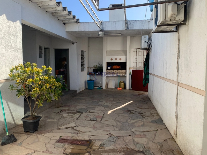 Casa no centro com 3 dormitórios: 22ª foto da galeria de imagens do imóvel