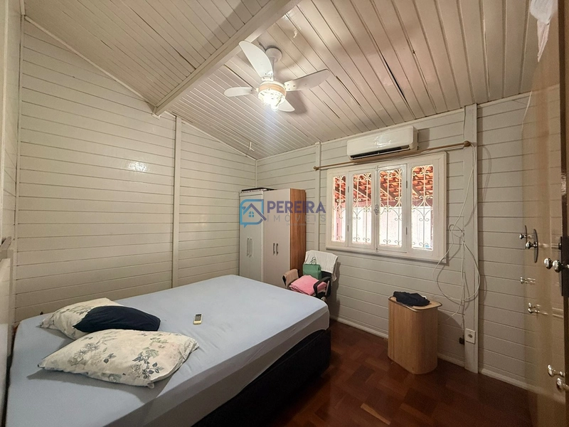 Terreno com duas casas na Vila Argiles.: 8ª foto da galeria de imagens do imóvel