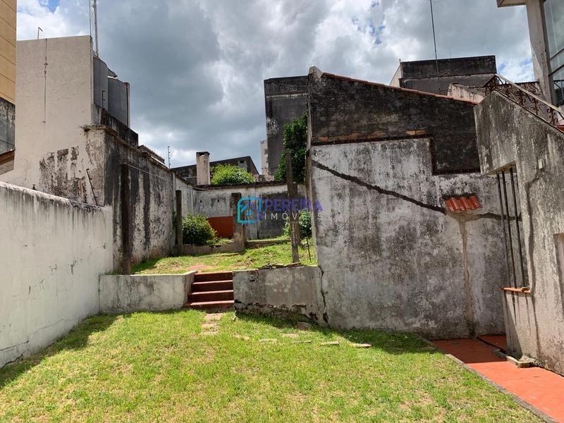 Casa de 03 dormitórios no Centro.: 20ª foto da galeria de imagens do imóvel