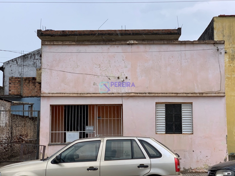 02 casas na Av. João Manoel: 18ª foto da galeria de imagens do imóvel