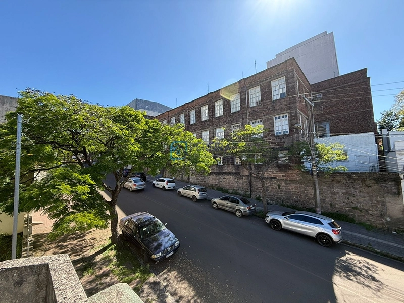 Casa no centro: 1ª foto da galeria de imagens do imóvel